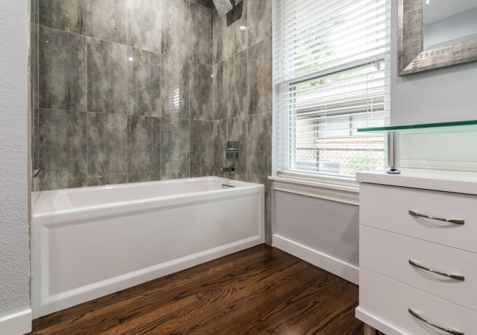 ARTHUR’S BATHROOM REMODEL – THE HIGHEST QUALITY TILE INSTALLATION BUFFALO GROVE & OTHER&nbsp;SUBURBS