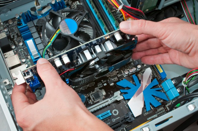 Signs You Need a Professional Computer Repair&nbsp;Service